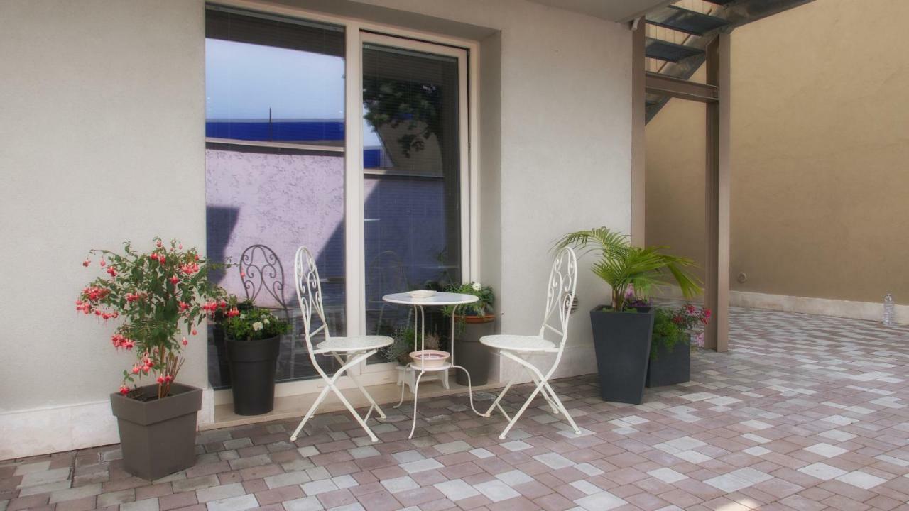 La Diletta - Camere Di Charme Verona Bagian luar foto